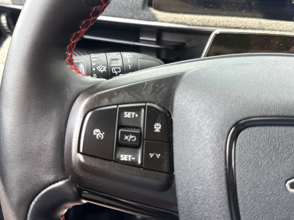 Used 2025 Ford Mustang Mach-E Premium w/ Sport Appearance Package AWD/4WD image 38