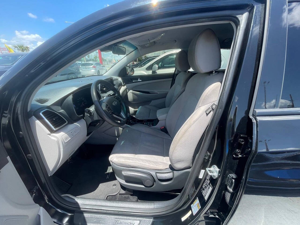 Used 2021 Hyundai Tucson SE AWD/4WD image 9