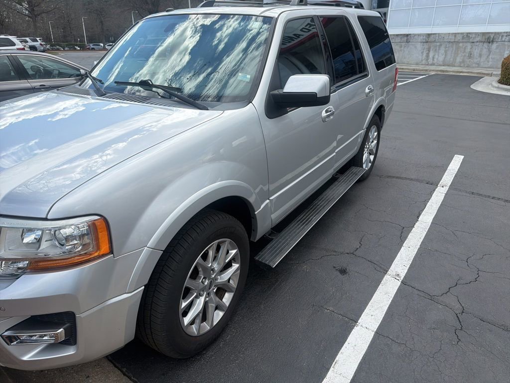 Used 2017 Ford Expedition Limited w/ Equipment Group 301A image 5
