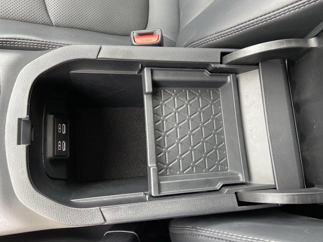 Used 2023 Toyota RAV4 Limited image 41