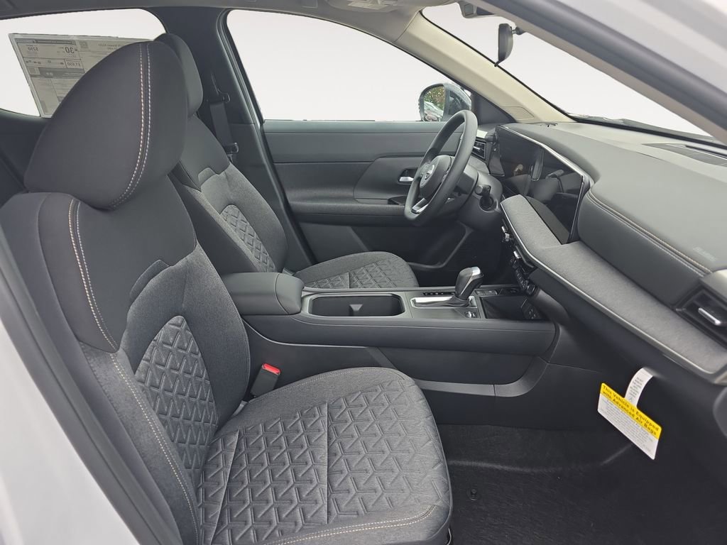 New 2026 Nissan Kicks SV w/ SV Premium Package AWD/4WD image 15