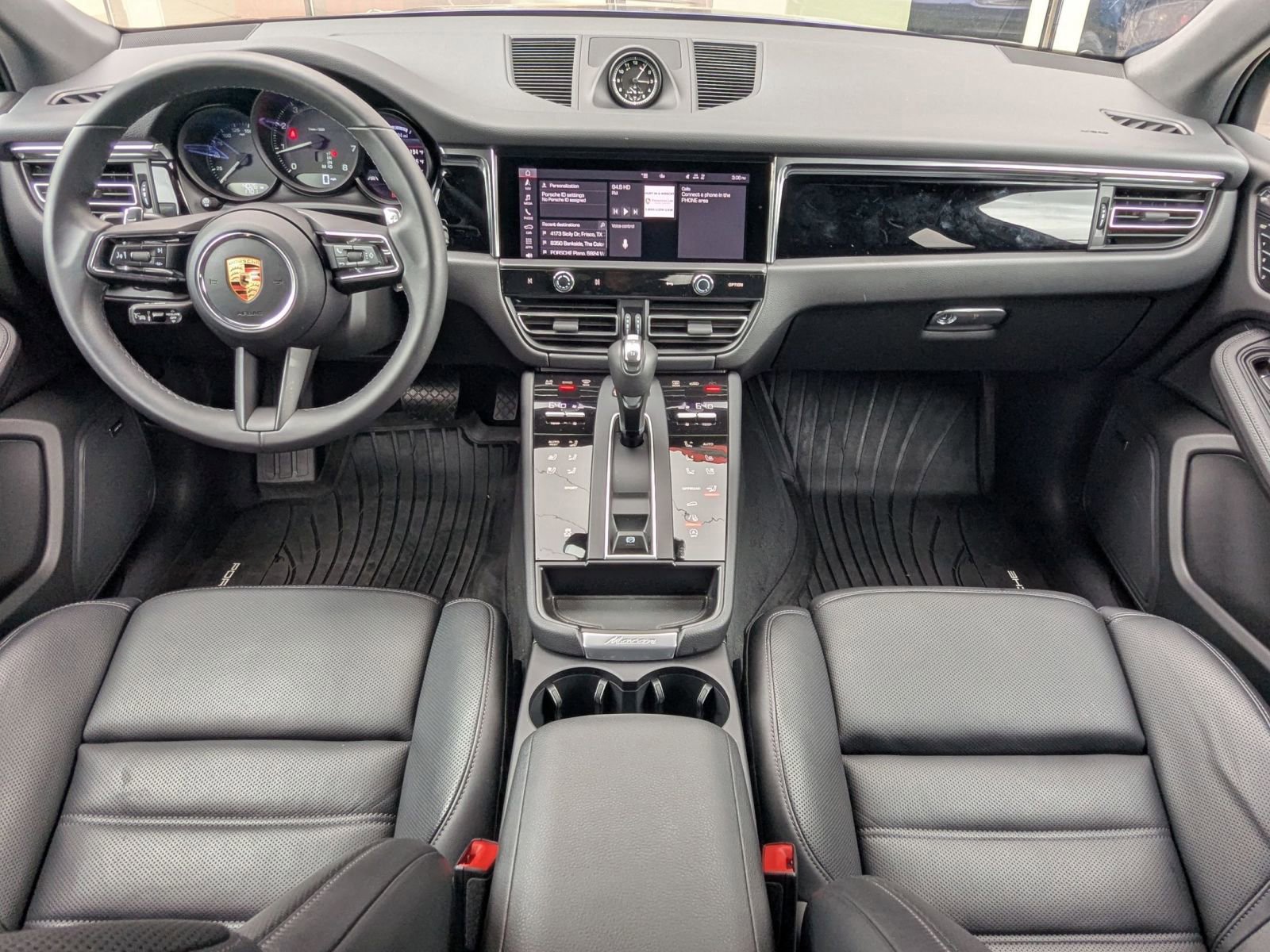 Certified 2026 Porsche Macan AWD/4WD image 22