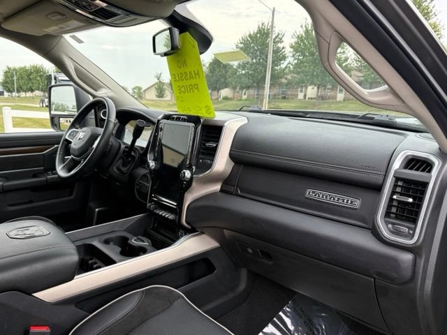 Used 2024 RAM 2500 Laramie AWD/4WD image 13