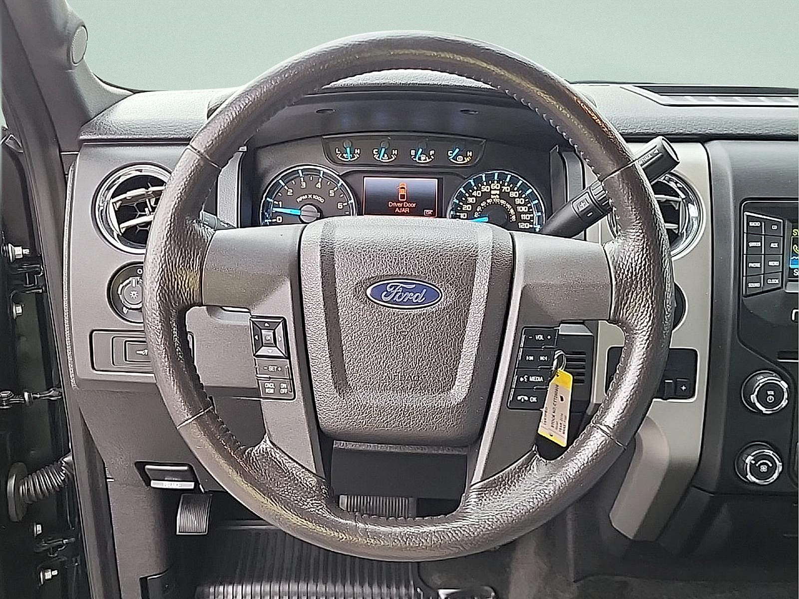 Used 2014 Ford F150 XLT w/ Equipment Group 302A Luxury AWD/4WD image 16
