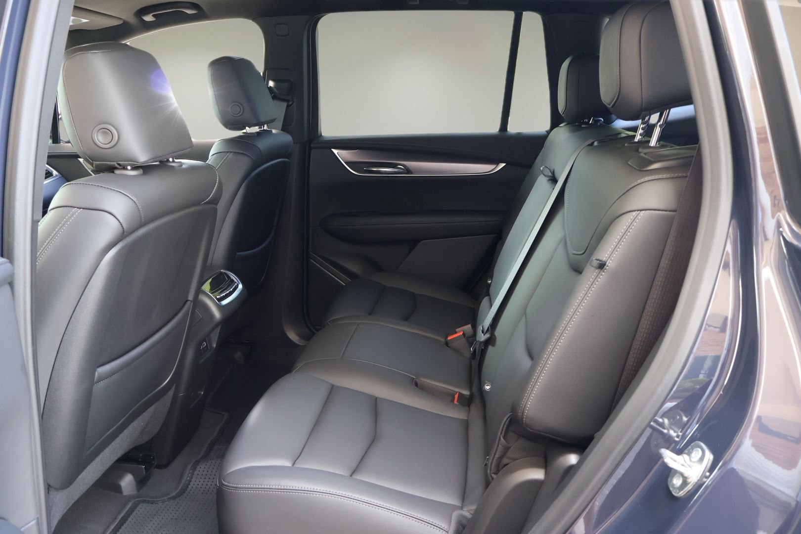 Used 2024 Cadillac XT6 Luxury FWD image 13