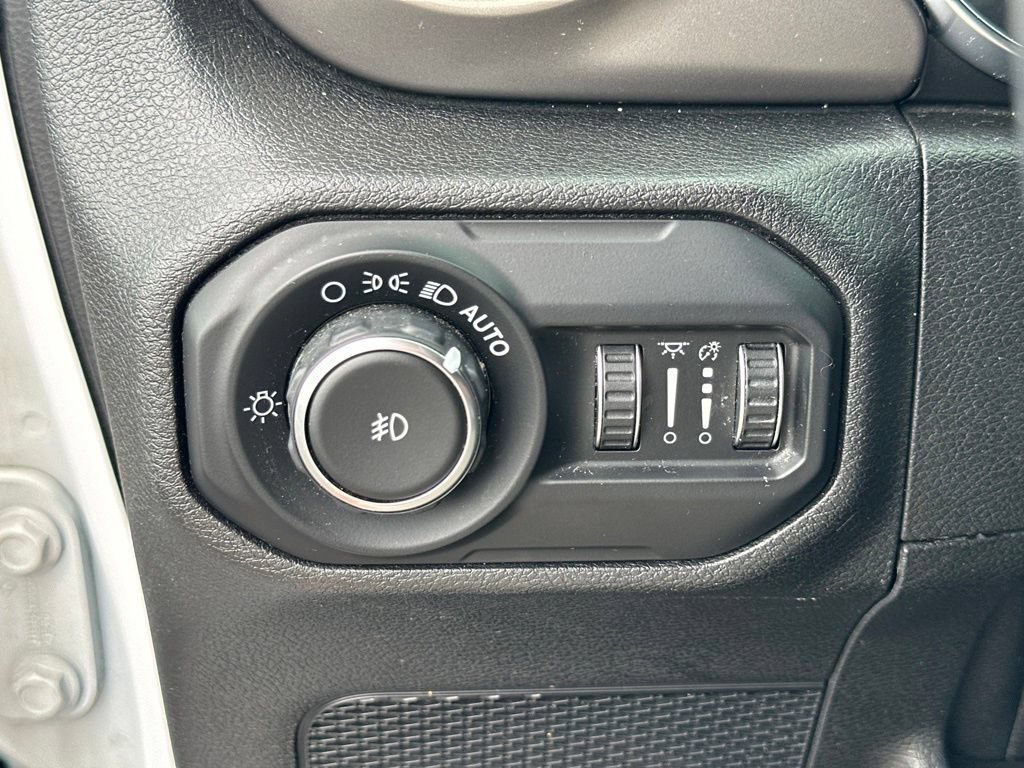 Used 2021 Jeep Wrangler Unlimited Sport AWD/4WD image 18