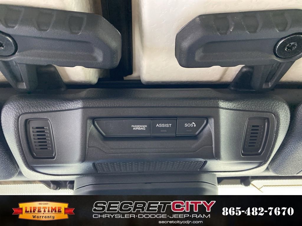 New 2026 Jeep Wrangler Unlimited Rubicon 392 w/ Dual Top Group image 21