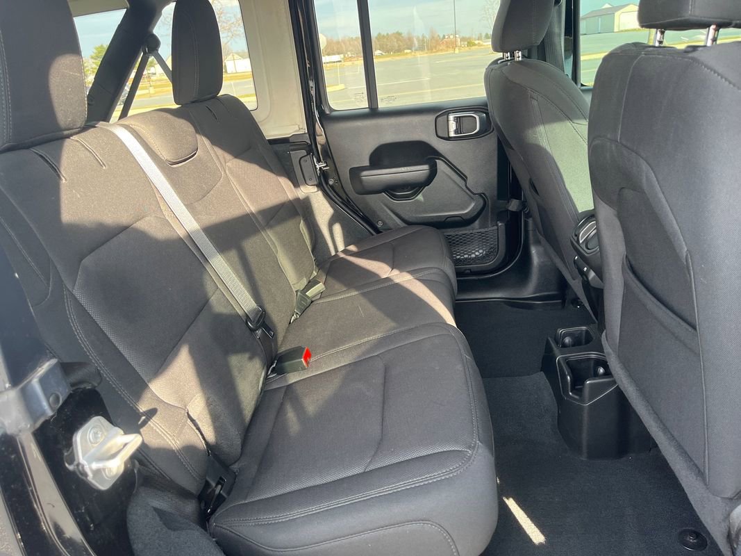 Used 2022 Jeep Wrangler Unlimited Willys image 25
