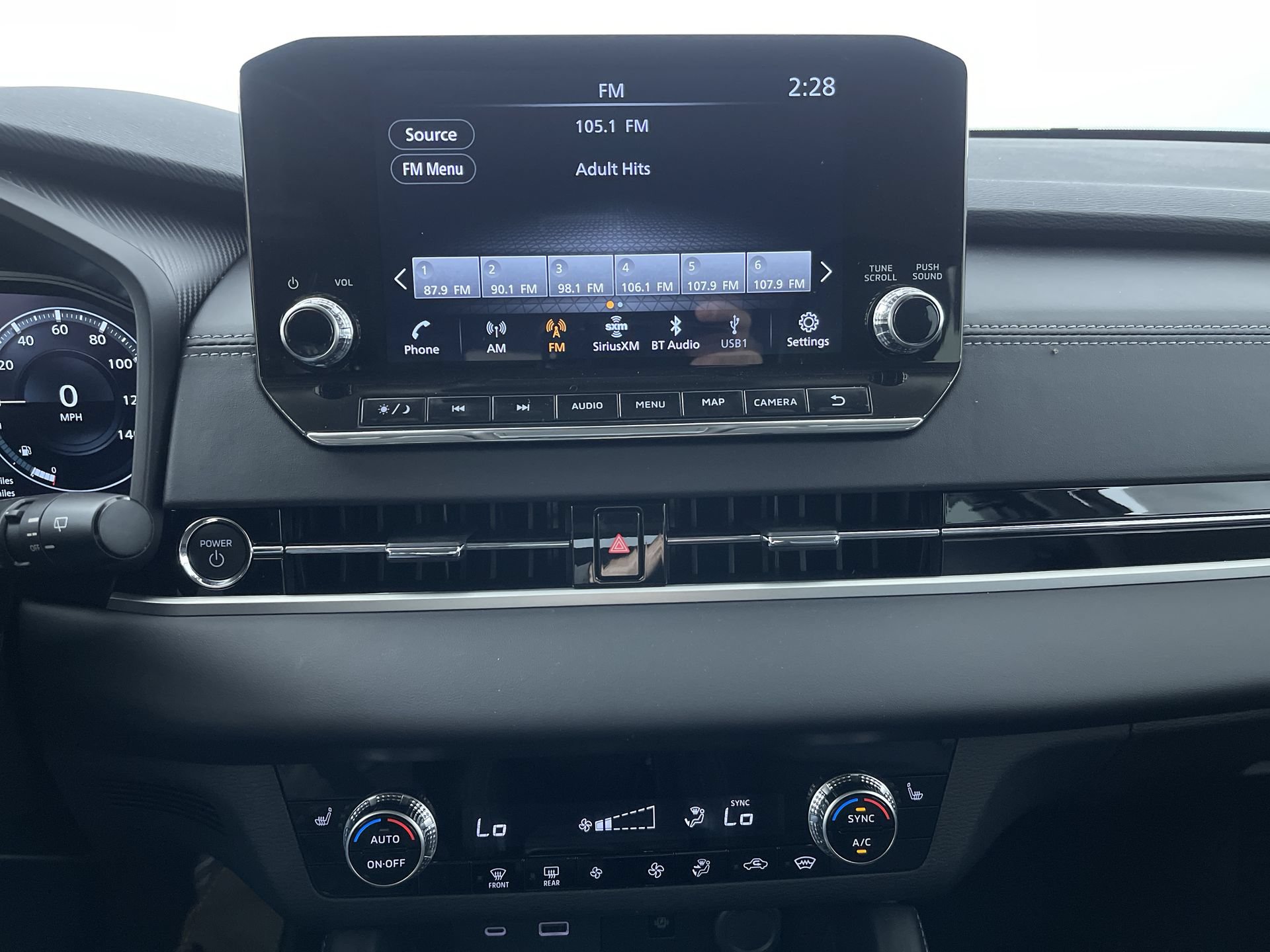 New 2026 Nissan Rogue SL AWD/4WD image 18
