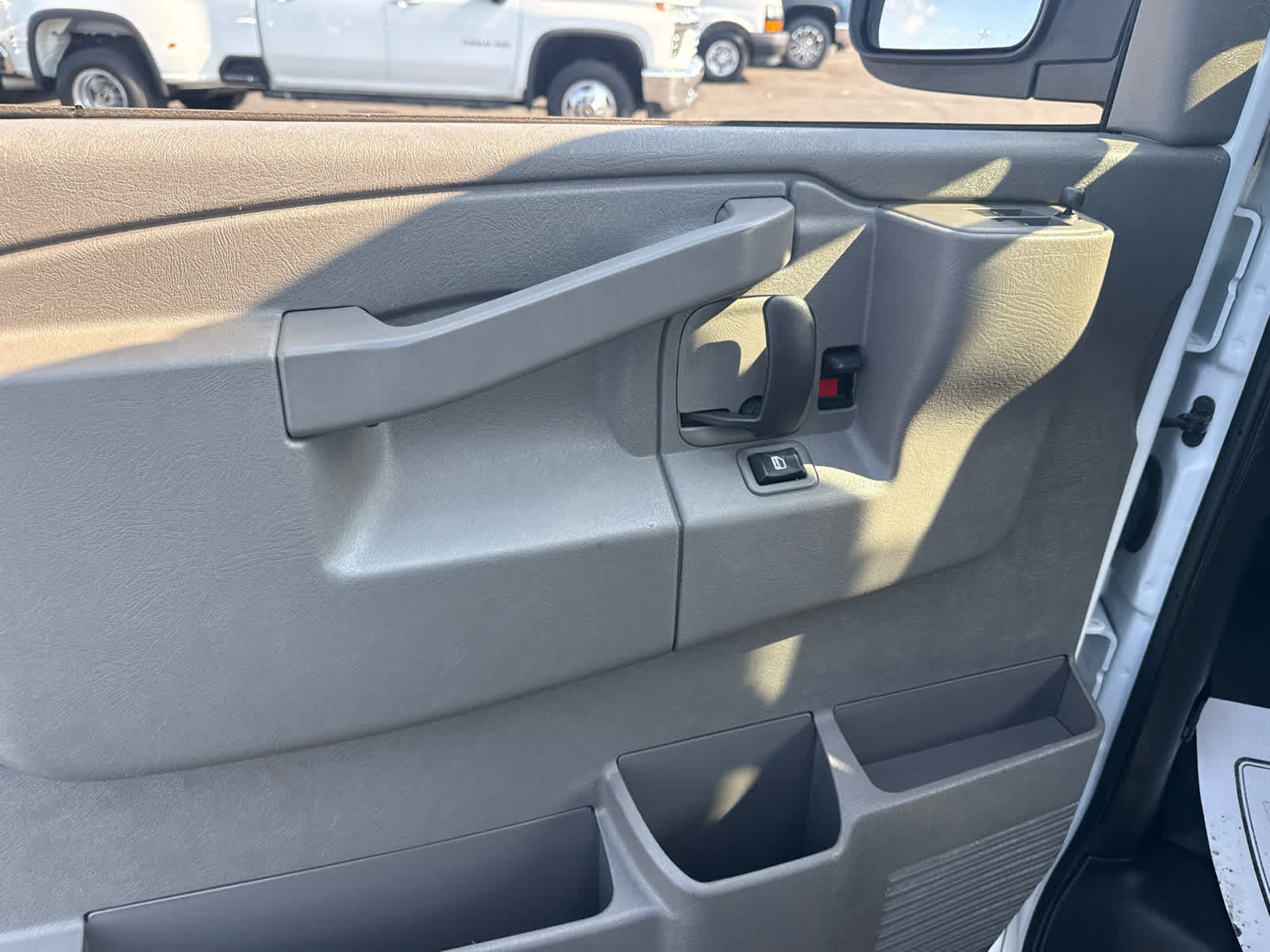 Certified 2025 GMC Savana 2500 w/ Driver Convenience Package RWD image 12