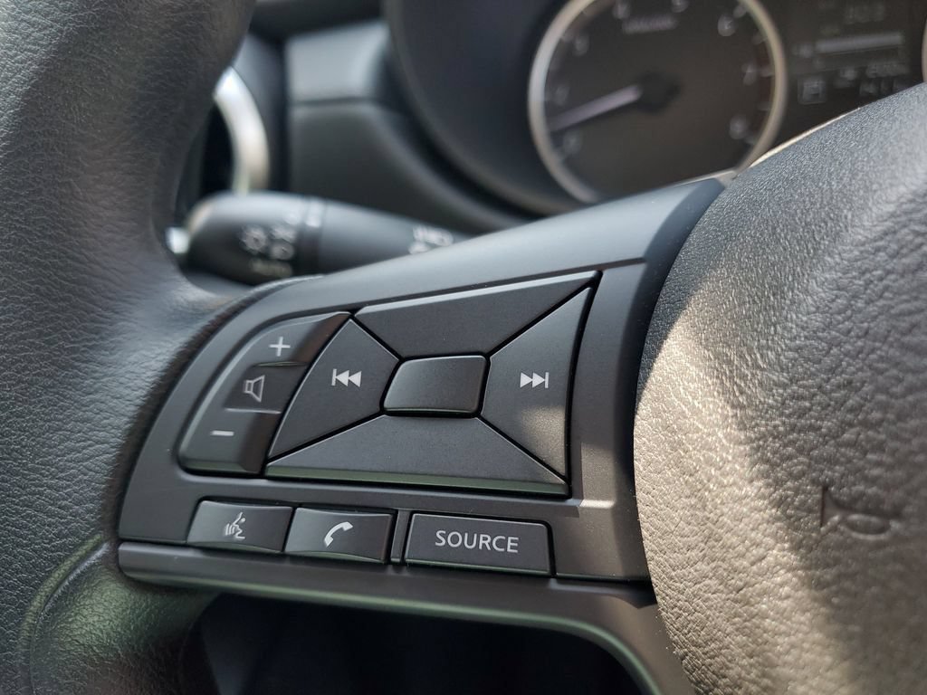 Used 2025 Nissan Versa S w/ S Plus Package FWD image 23