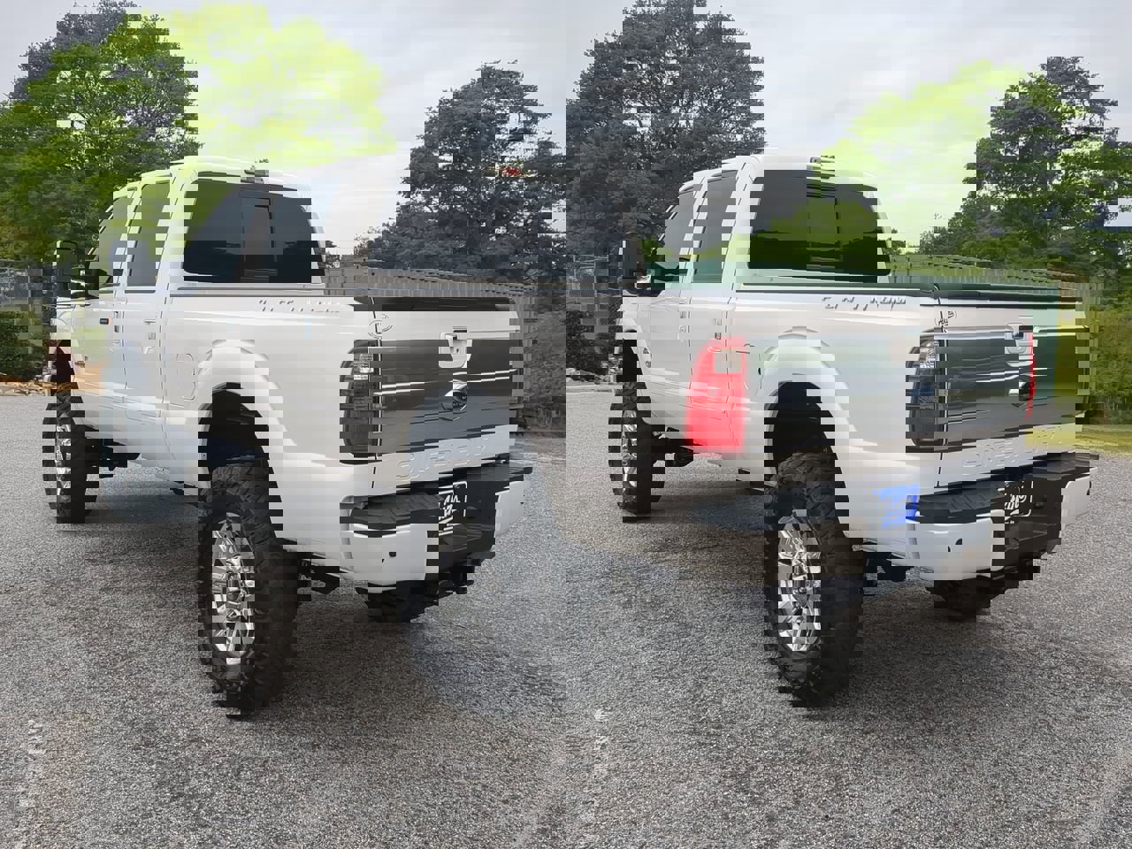 Used 2013 Ford F250 Platinum w/ FX4 Off Road Pkg image 5