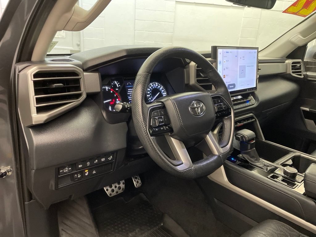 Used 2022 Toyota Tundra Limited w/ TRD Off-Road Package AWD/4WD image 20