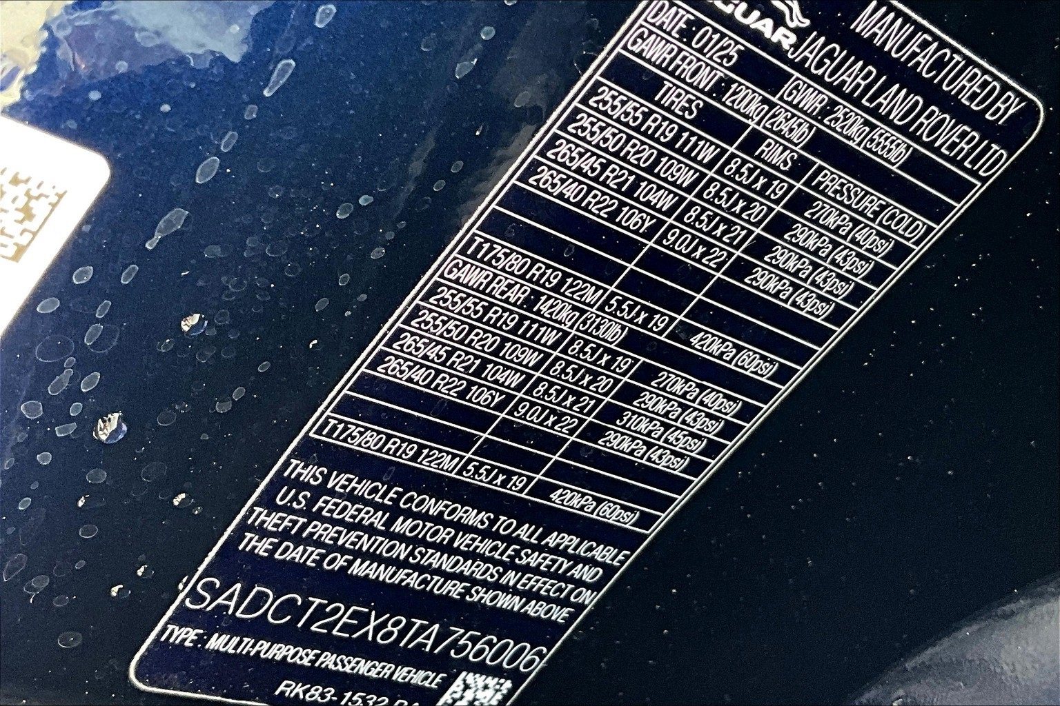 New 2026 Jaguar F-PACE R-Dynamic S image 13