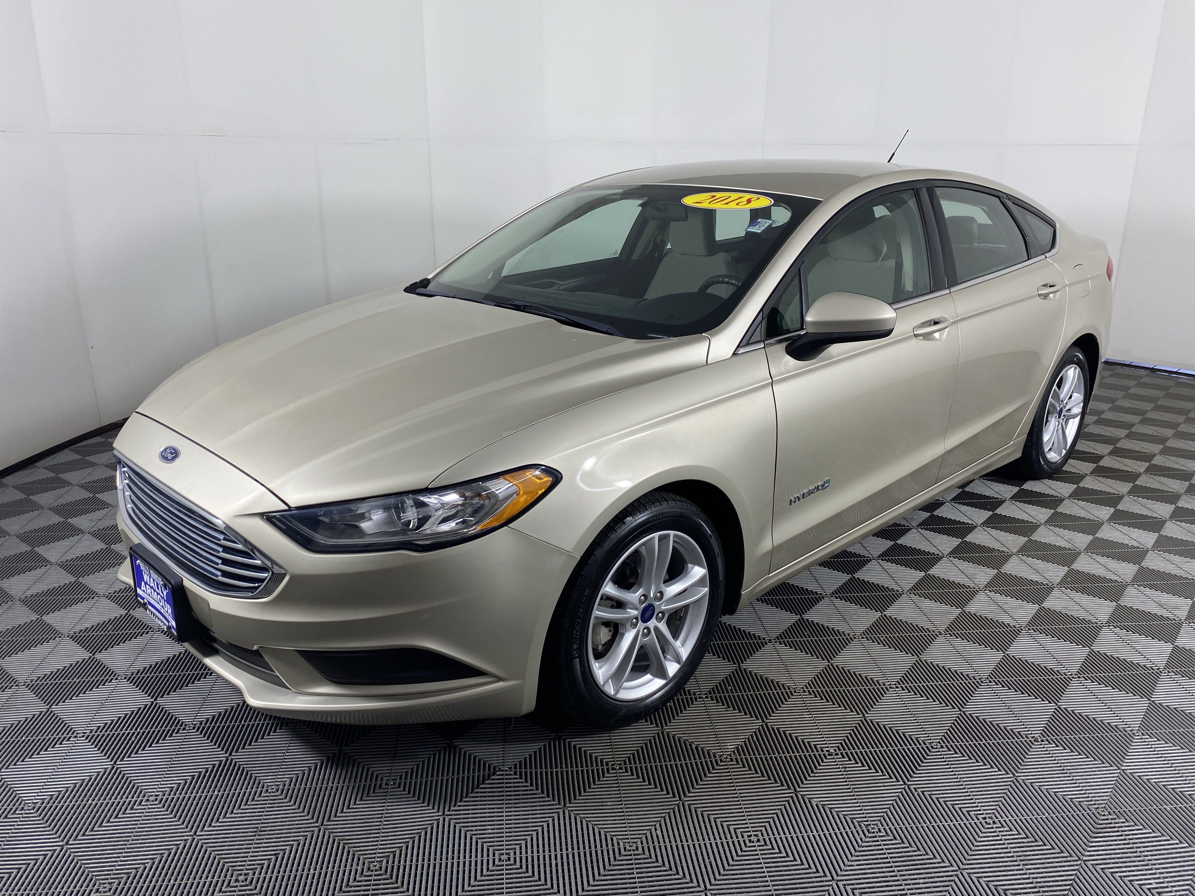 Used 2018 Ford Fusion S FWD image 8