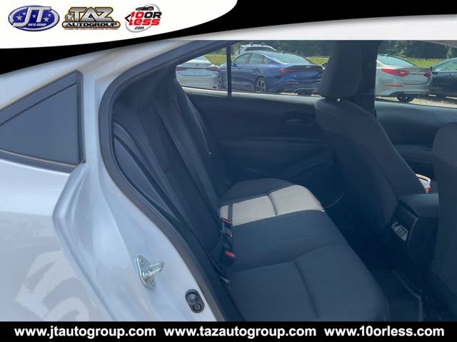 Used 2024 Toyota Corolla LE FWD image 13