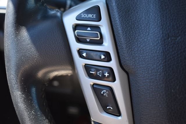 Used 2017 Nissan Titan PRO-4X AWD/4WD image 26