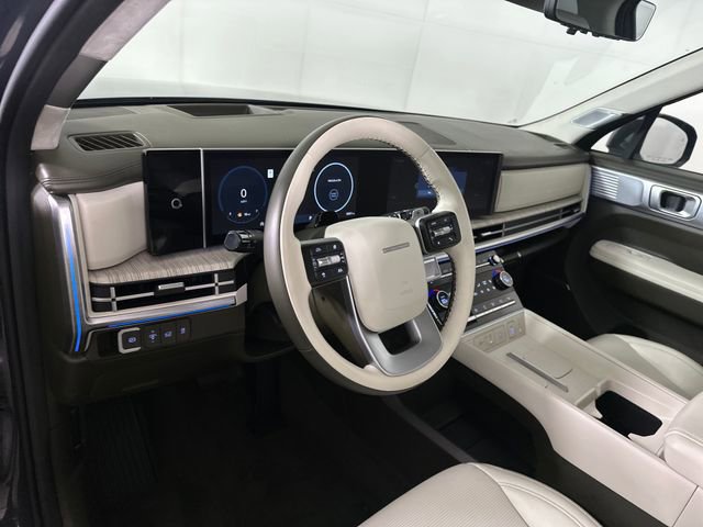 Used 2024 Hyundai Santa Fe Calligraphy image 13