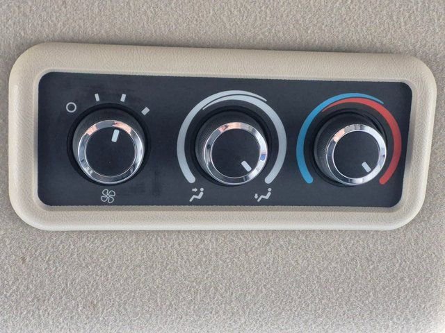 Used 2016 Chevrolet Express 3500 LT w/ LT Preferred Equipment Group image 19