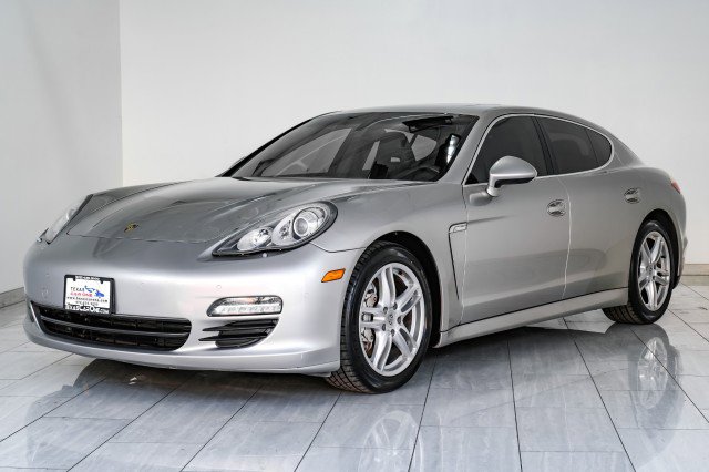 Used 2010 Porsche Panamera S image 4