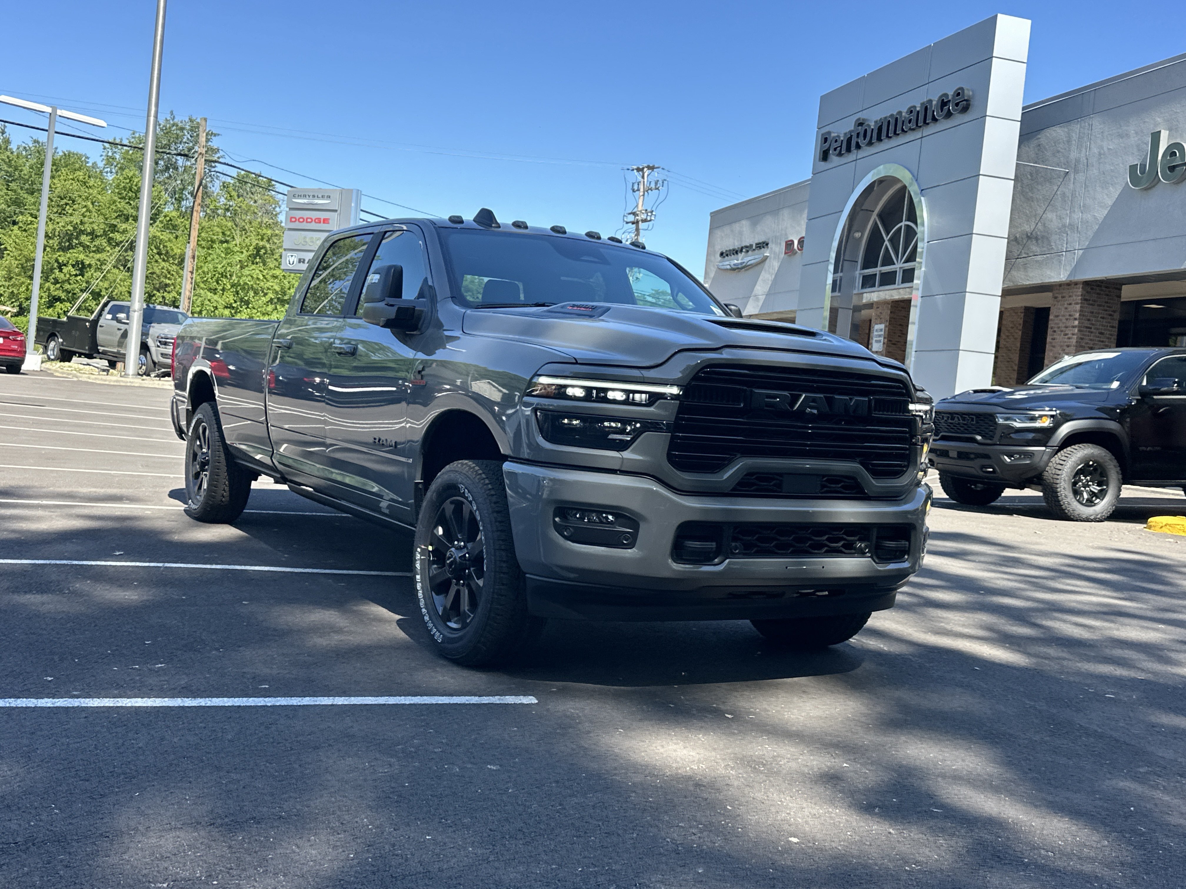 New 2026 RAM 2500 Laramie AWD/4WD image 22