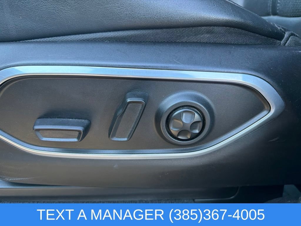 Used 2023 Jeep Wagoneer L Series II AWD/4WD image 18