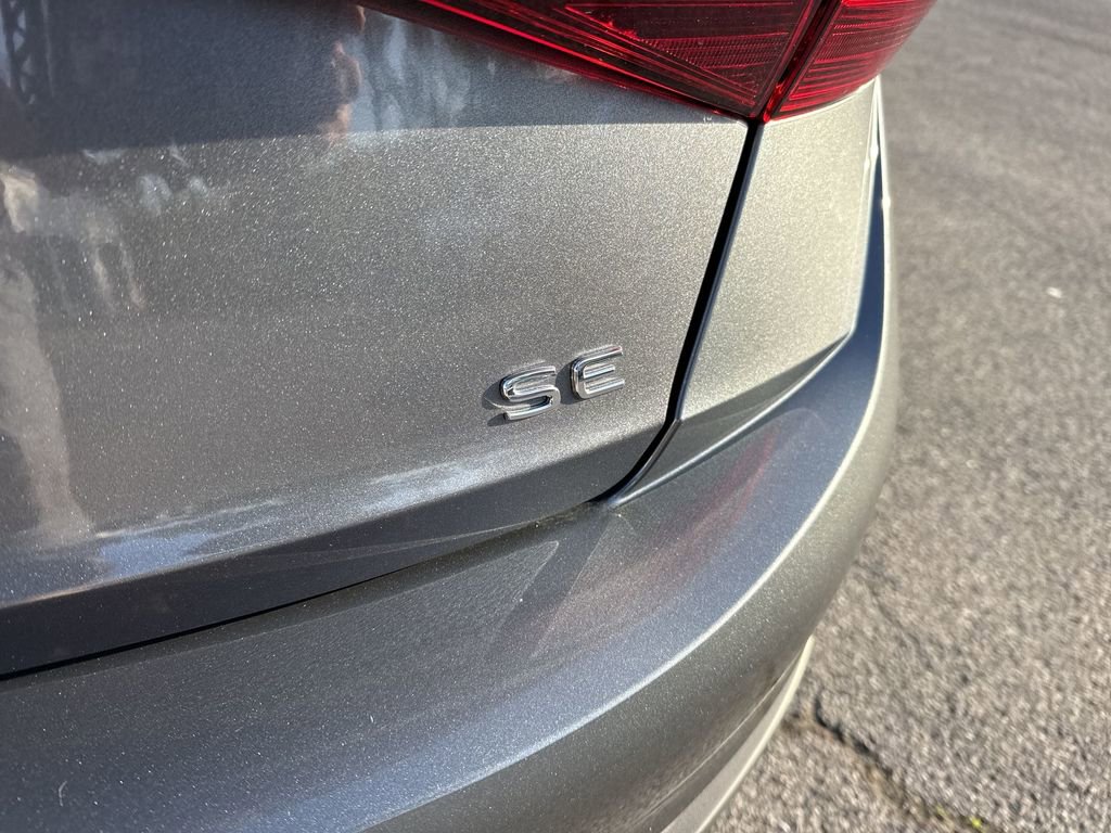 Used 2025 Volkswagen Jetta SE image 7