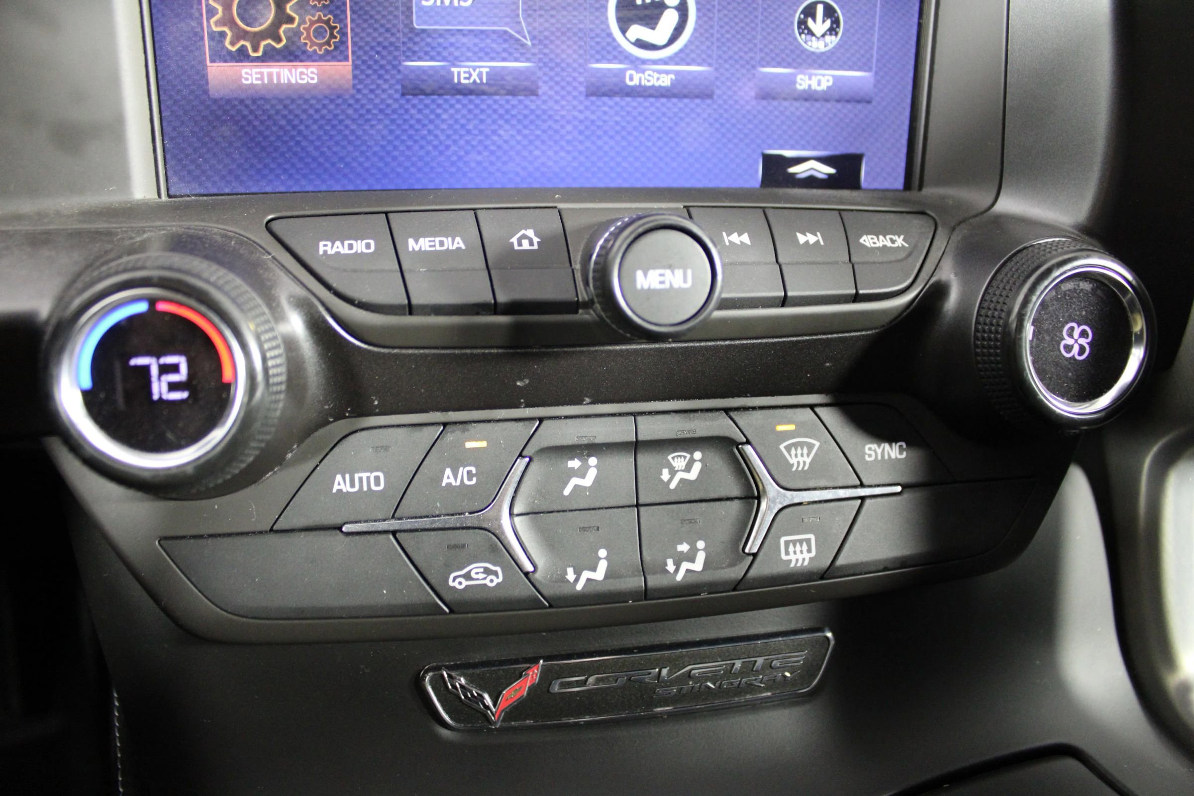 Used 2017 Chevrolet Corvette Stingray Coupe w/ Carbon Flash Badge Package image 20