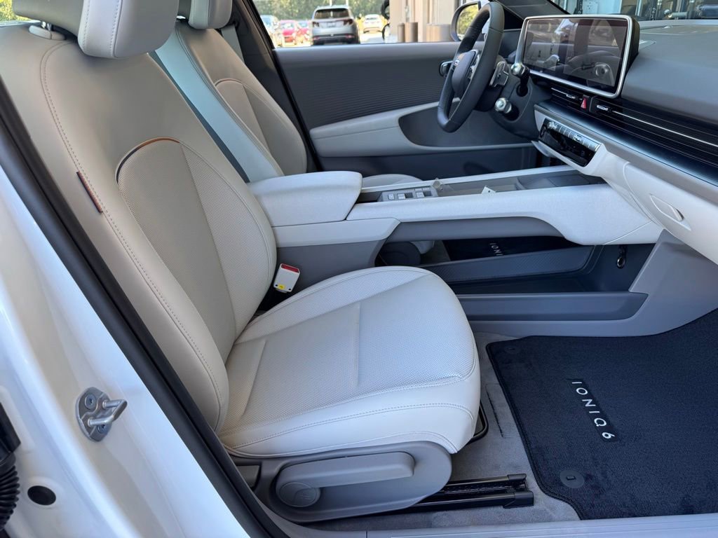 New 2025 Hyundai Ioniq 6 SEL image 16
