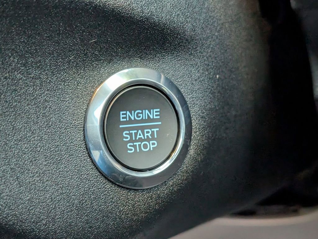 New 2026 Ford Transit 250 148 Medium Roof w/ Load Area Protection Package image 32