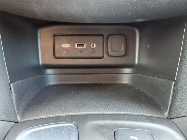 Used 2023 Chevrolet Equinox LT image 21