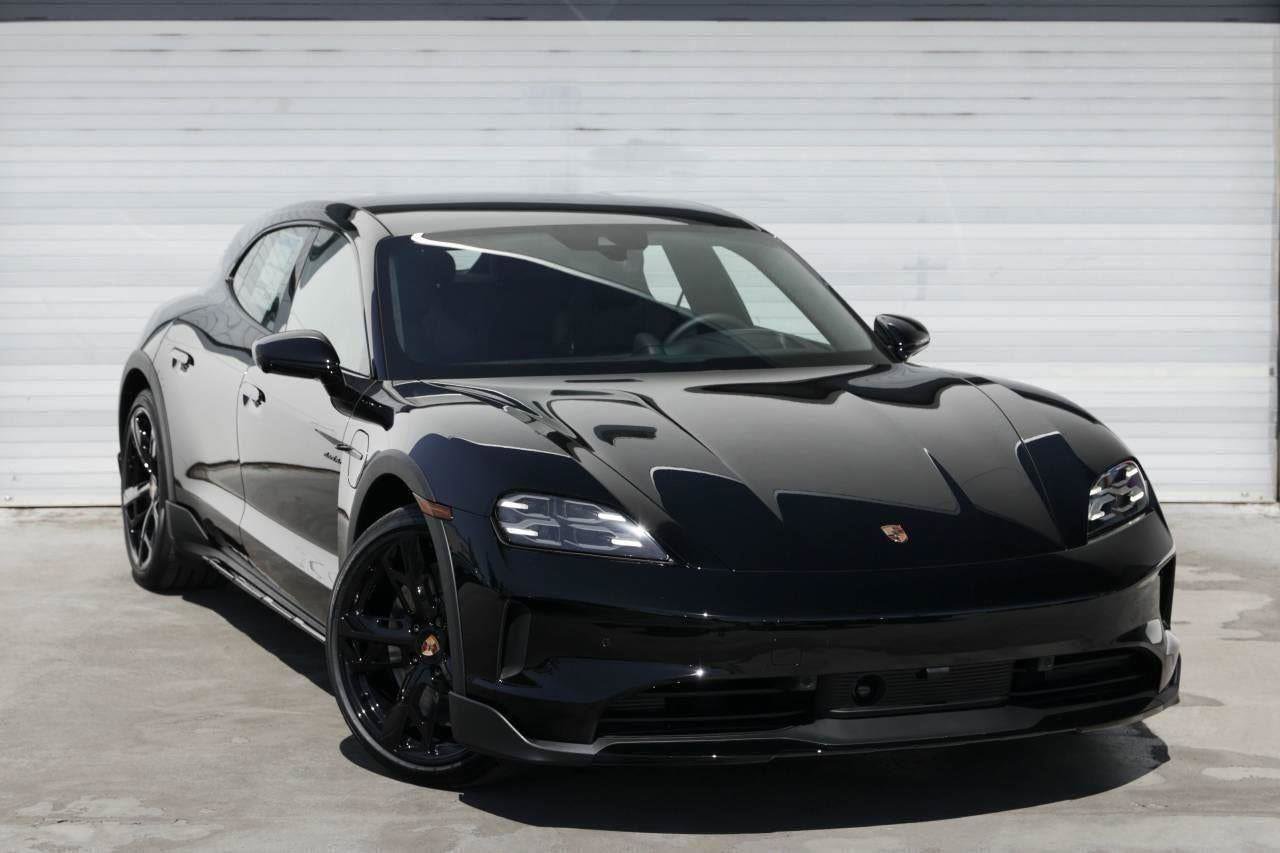 New 2025 Porsche Taycan 4S image 77