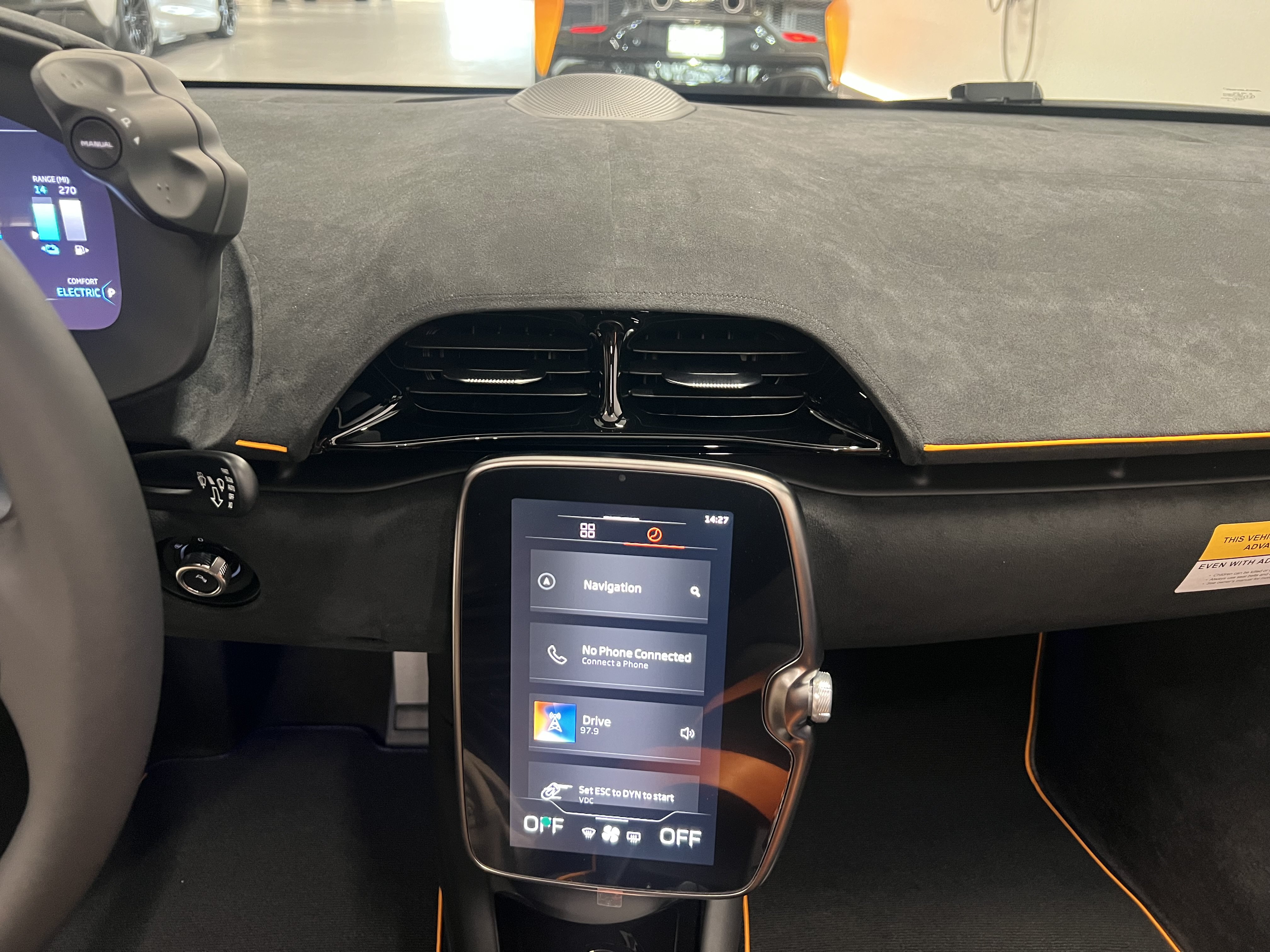 Used 2027 McLaren Artura Spider RWD image 26