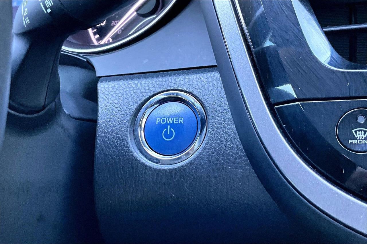 Used 2024 Toyota Camry XSE w/ Cold Weather Package FWD image 27