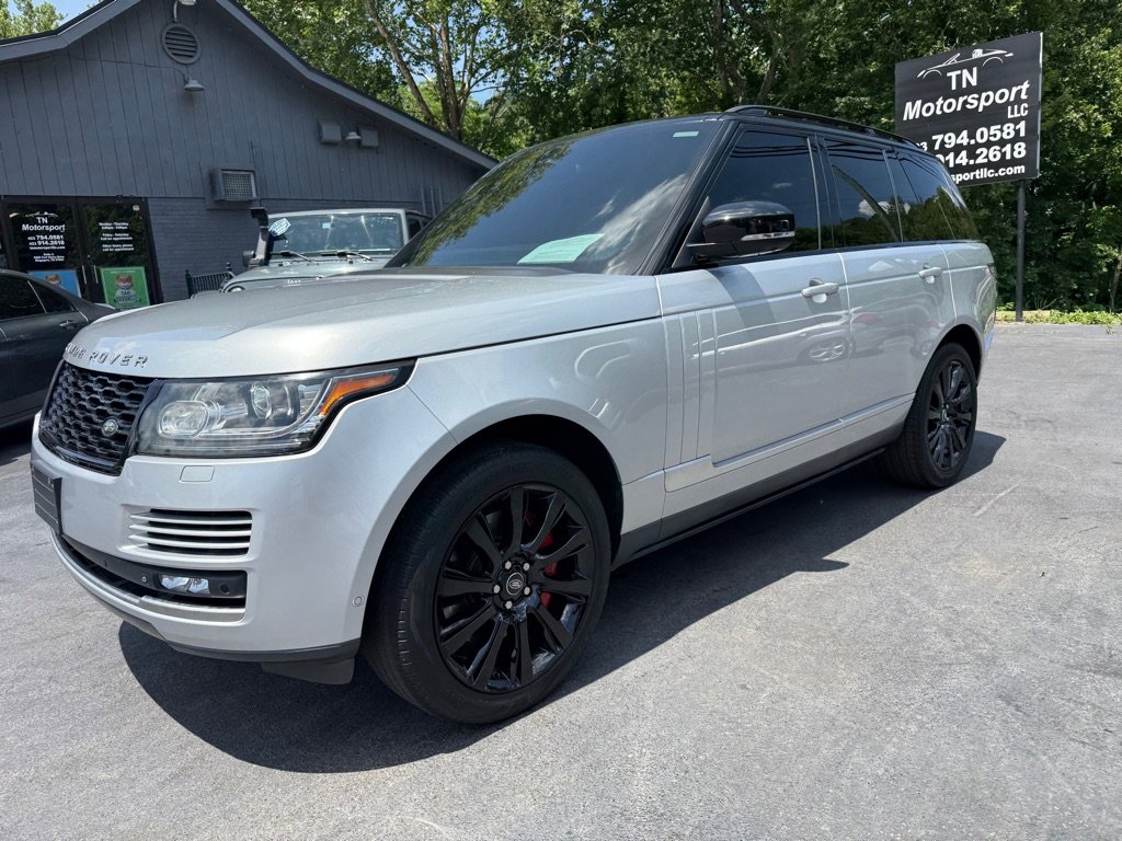 Used 2015 Land Rover Range Rover Supercharged image 2