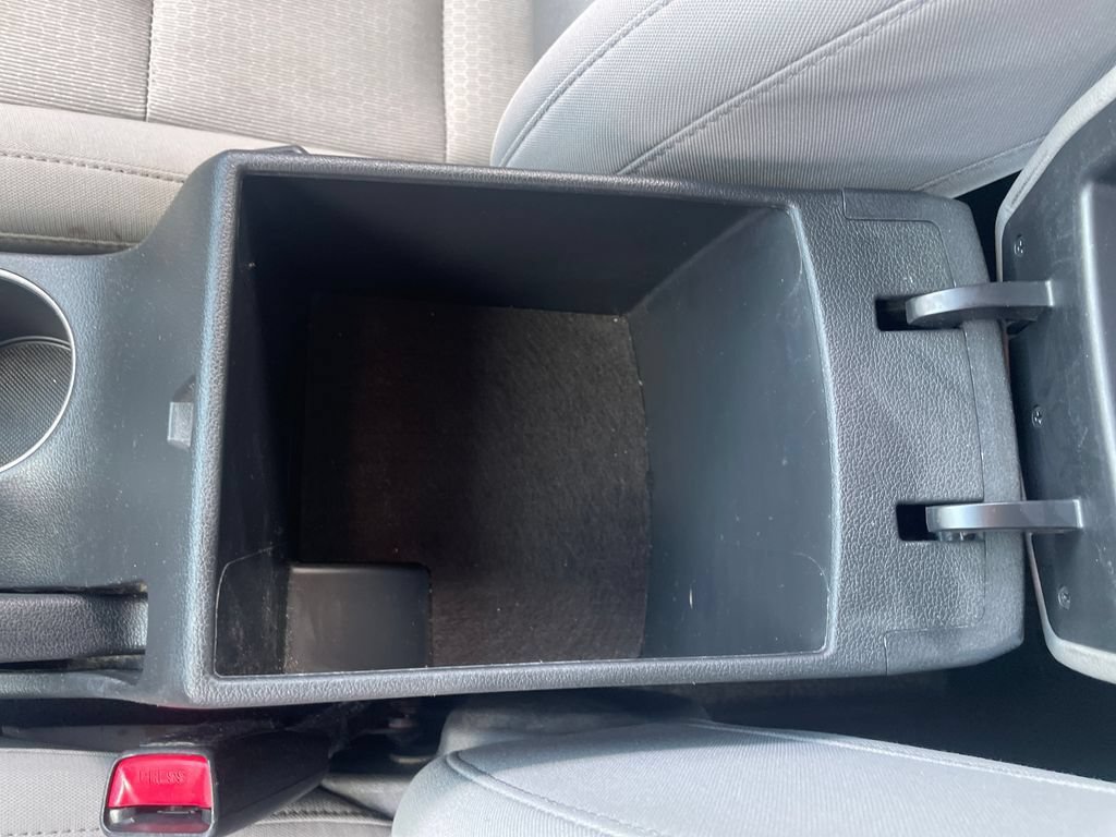 Used 2017 Hyundai Elantra SE FWD image 26