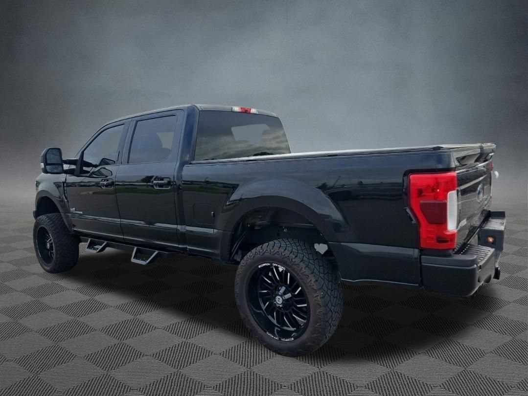Used 2019 Ford F250 XLT w/ XLT Premium Package AWD/4WD image 6