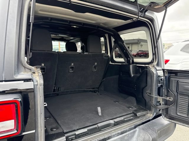 Used 2018 Jeep Wrangler Unlimited Sport S AWD/4WD image 15