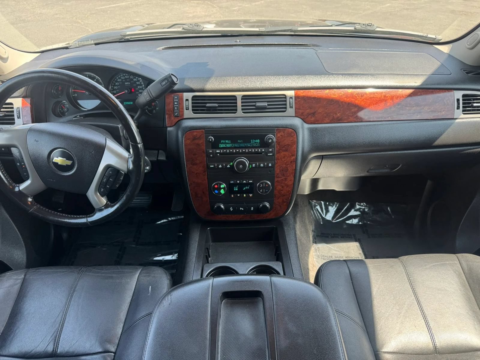 Used 2012 Chevrolet Suburban LT AWD/4WD image 27