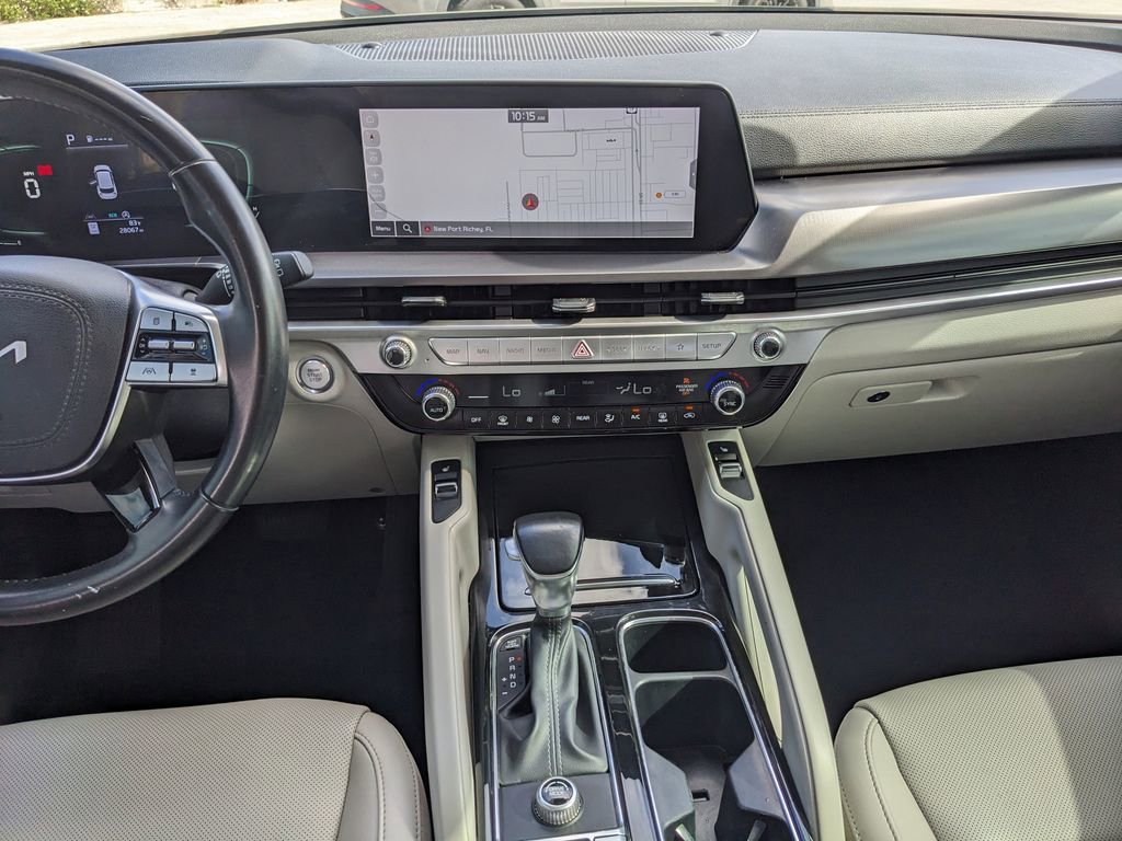 Certified 2024 Kia Telluride S w/ S Sunroof Package image 16