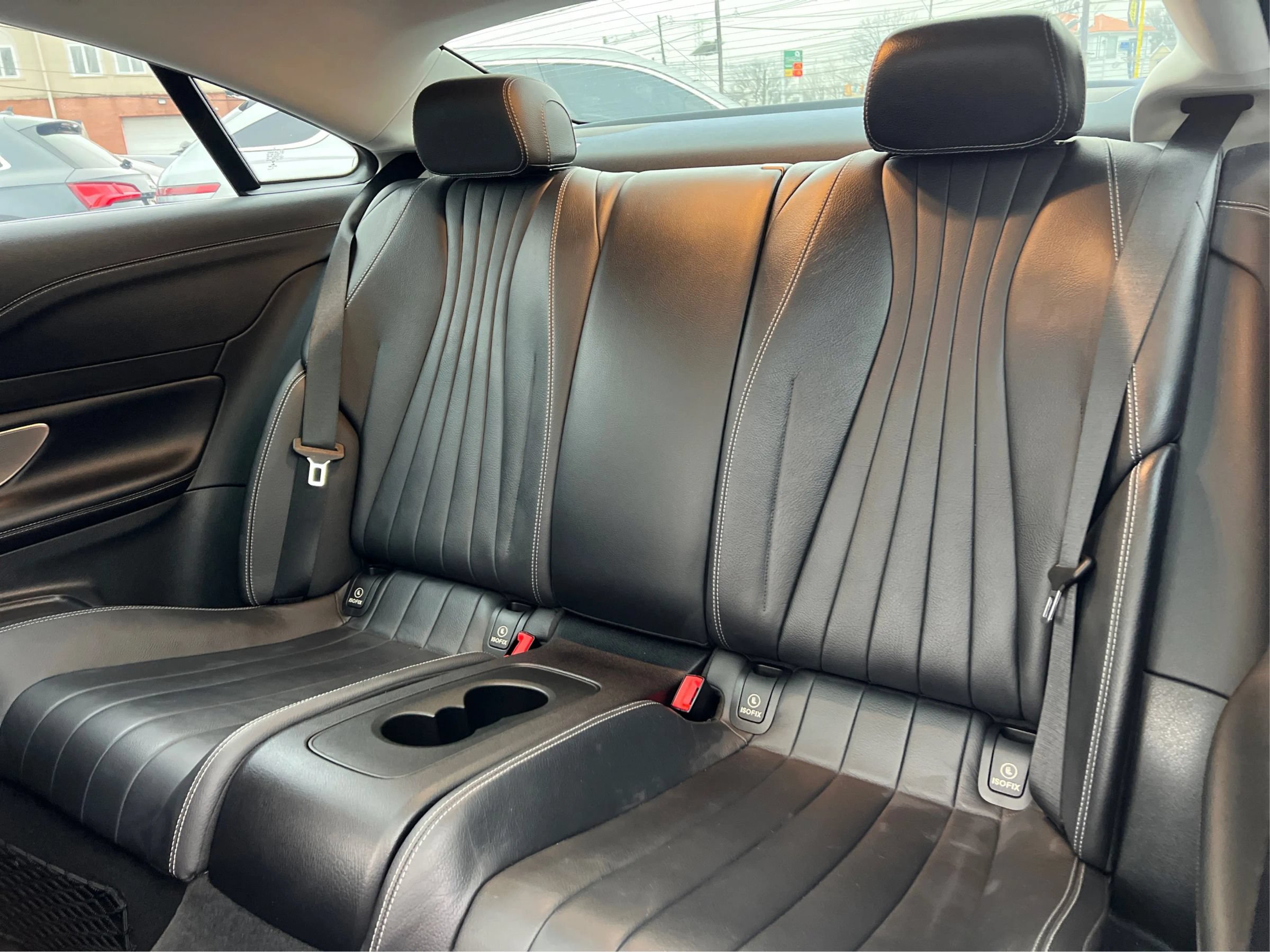 Used 2018 Mercedes-Benz E 400 4MATIC Coupe w/ Premium 1 Package image 10