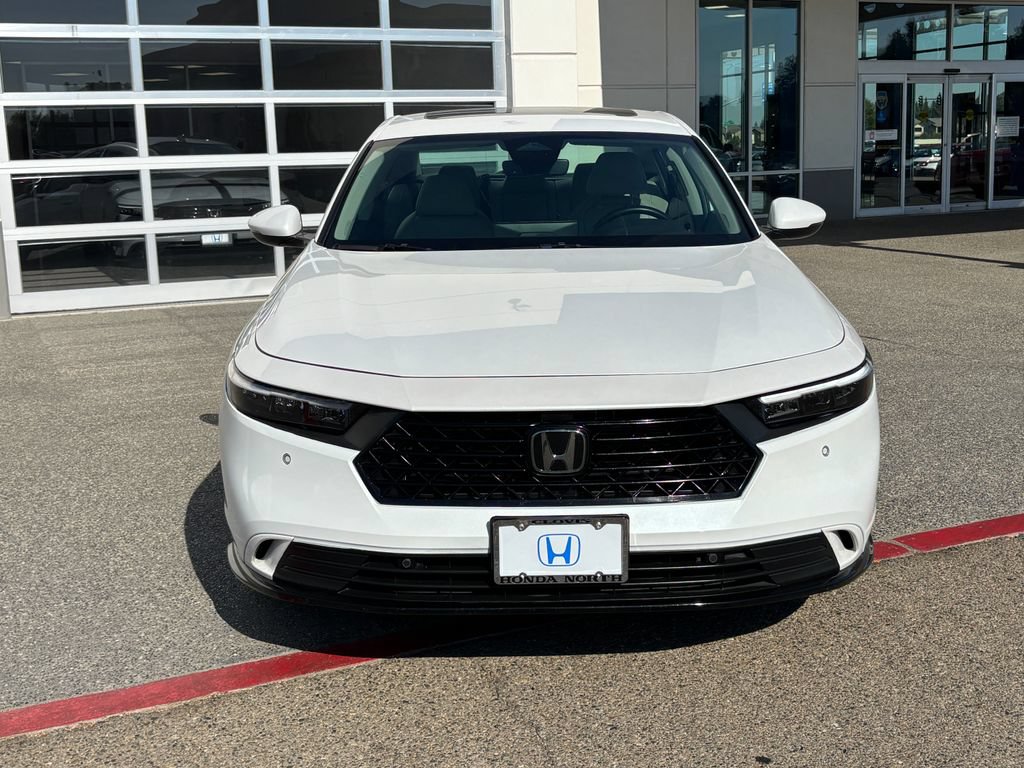 Used 2025 Honda Accord EX-L image 2