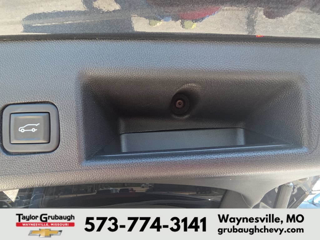 Certified 2023 Chevrolet Equinox RS w/ RS Leather Package AWD/4WD image 33