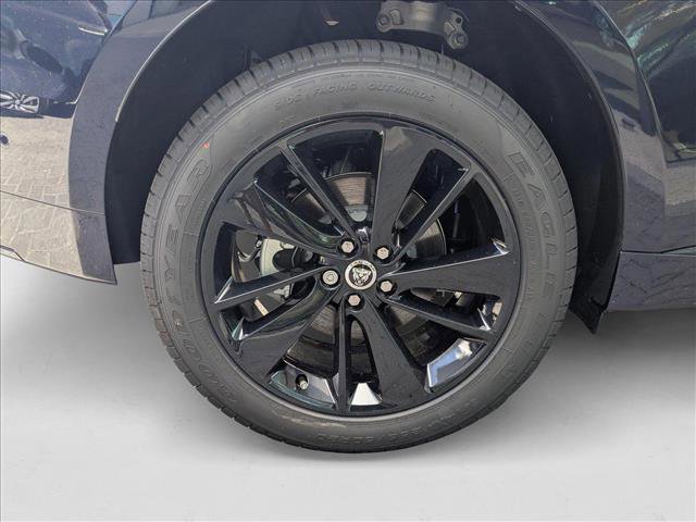 New 2026 Jaguar F-PACE R-Dynamic S image 10