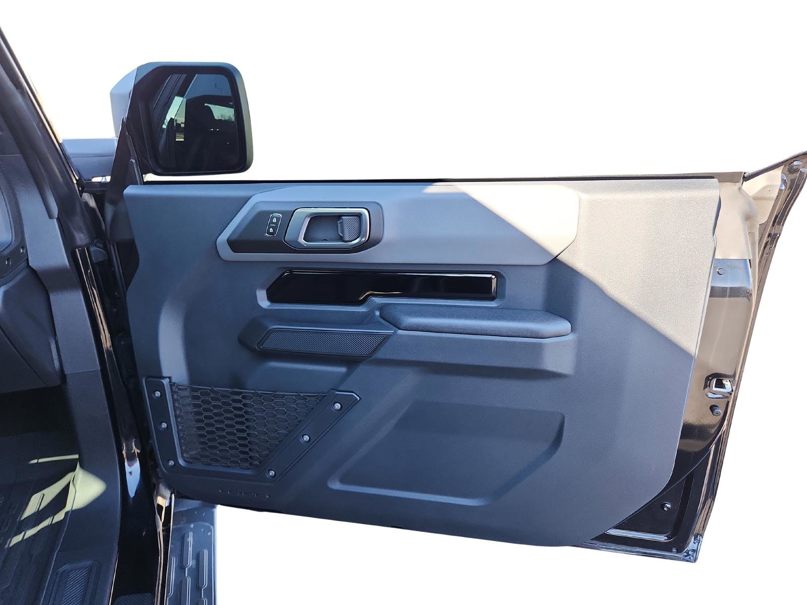 Used 2024 Ford Bronco Big Bend image 24