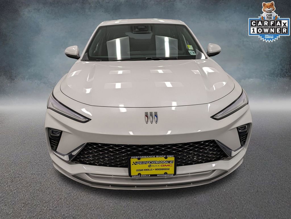 Used 2024 Buick Envista Avenir image 2