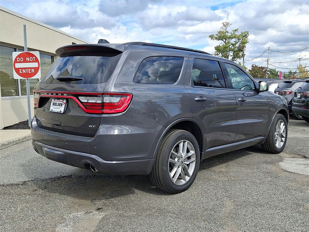 Used 2024 Dodge Durango GT image 25