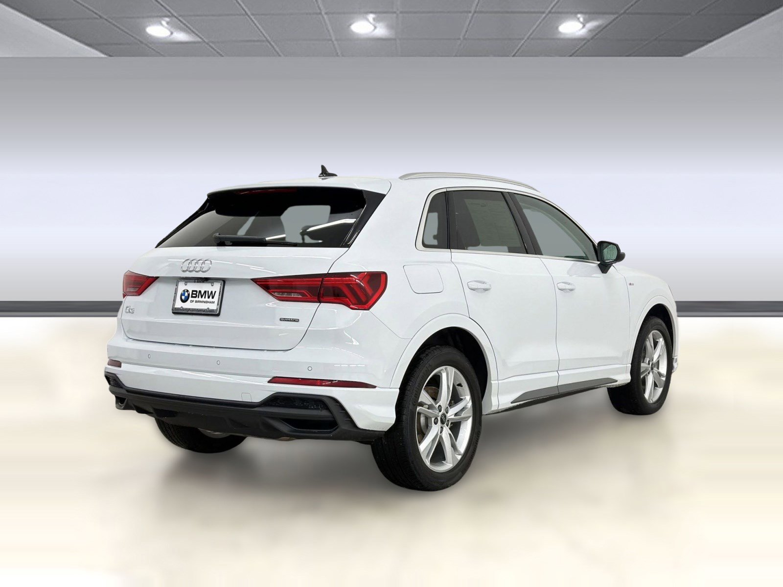 Used 2024 Audi Q3 2.0T Premium Plus w/ Premium Plus Package image 9