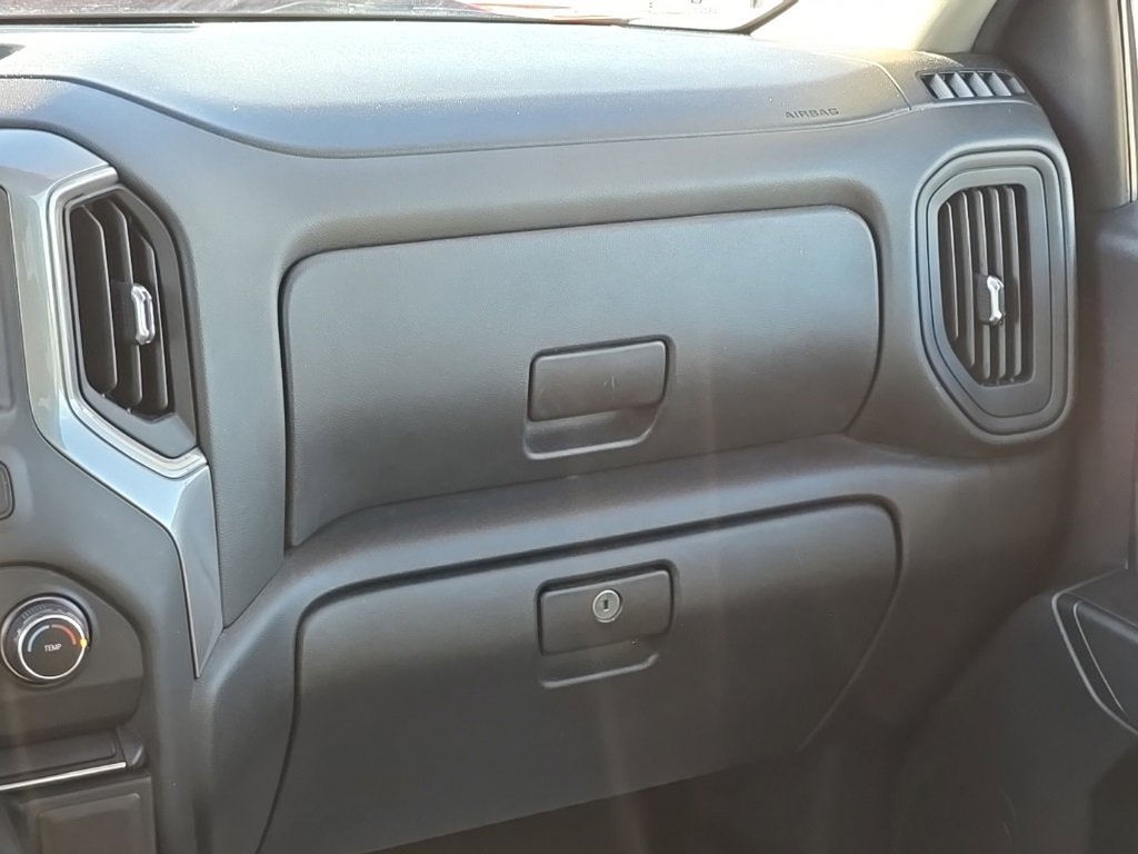 Used 2020 Chevrolet Silverado 1500 Custom Trail Boss w/ Custom Convenience Package image 32