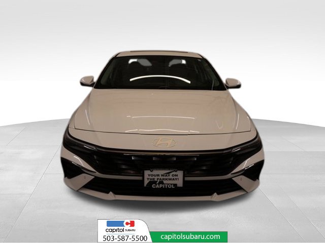 Used 2024 Hyundai Elantra Limited FWD image 7